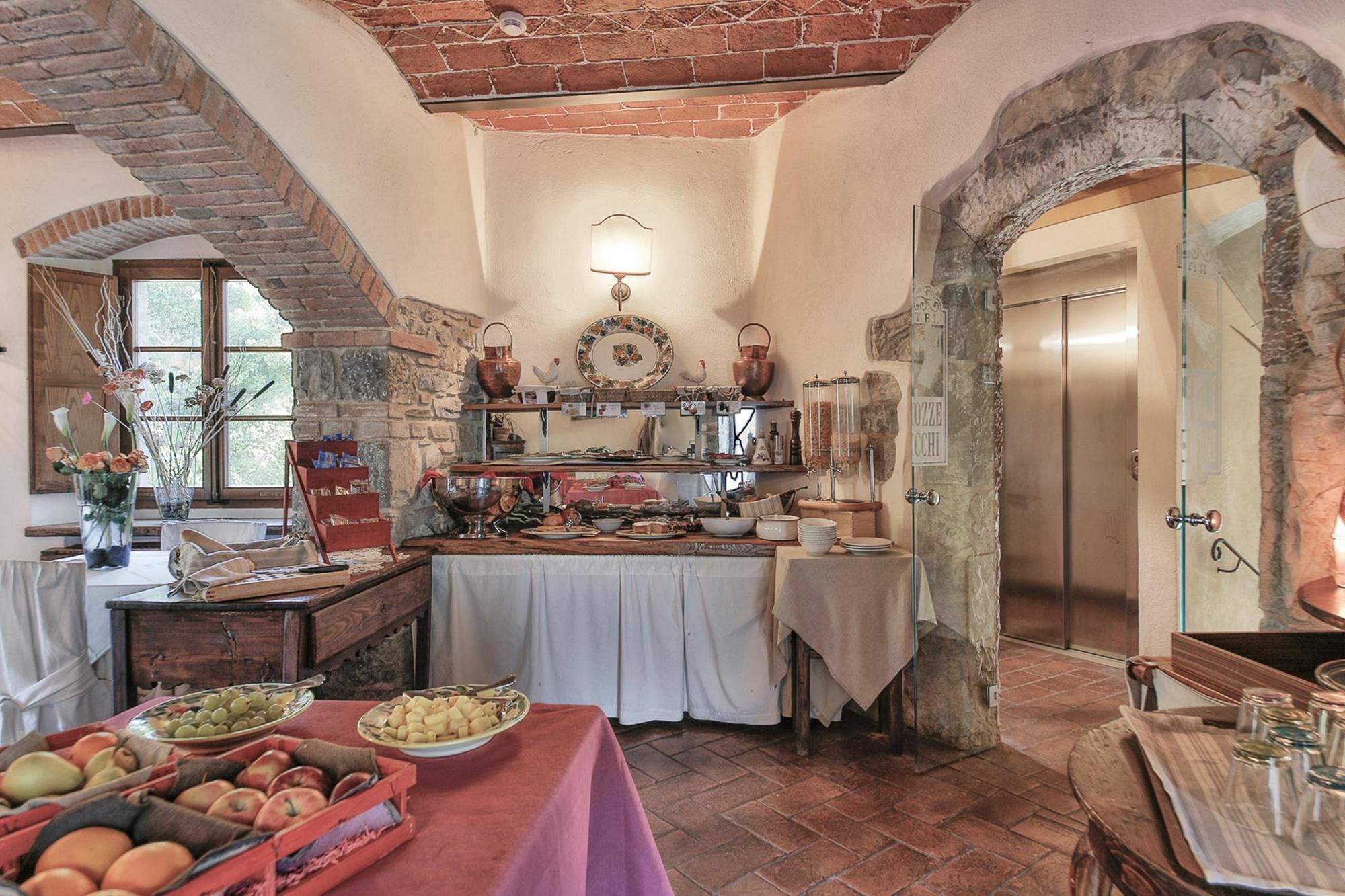 Hotel Le Pozze Di Lecchi Gaiole in Chianti Exterior foto